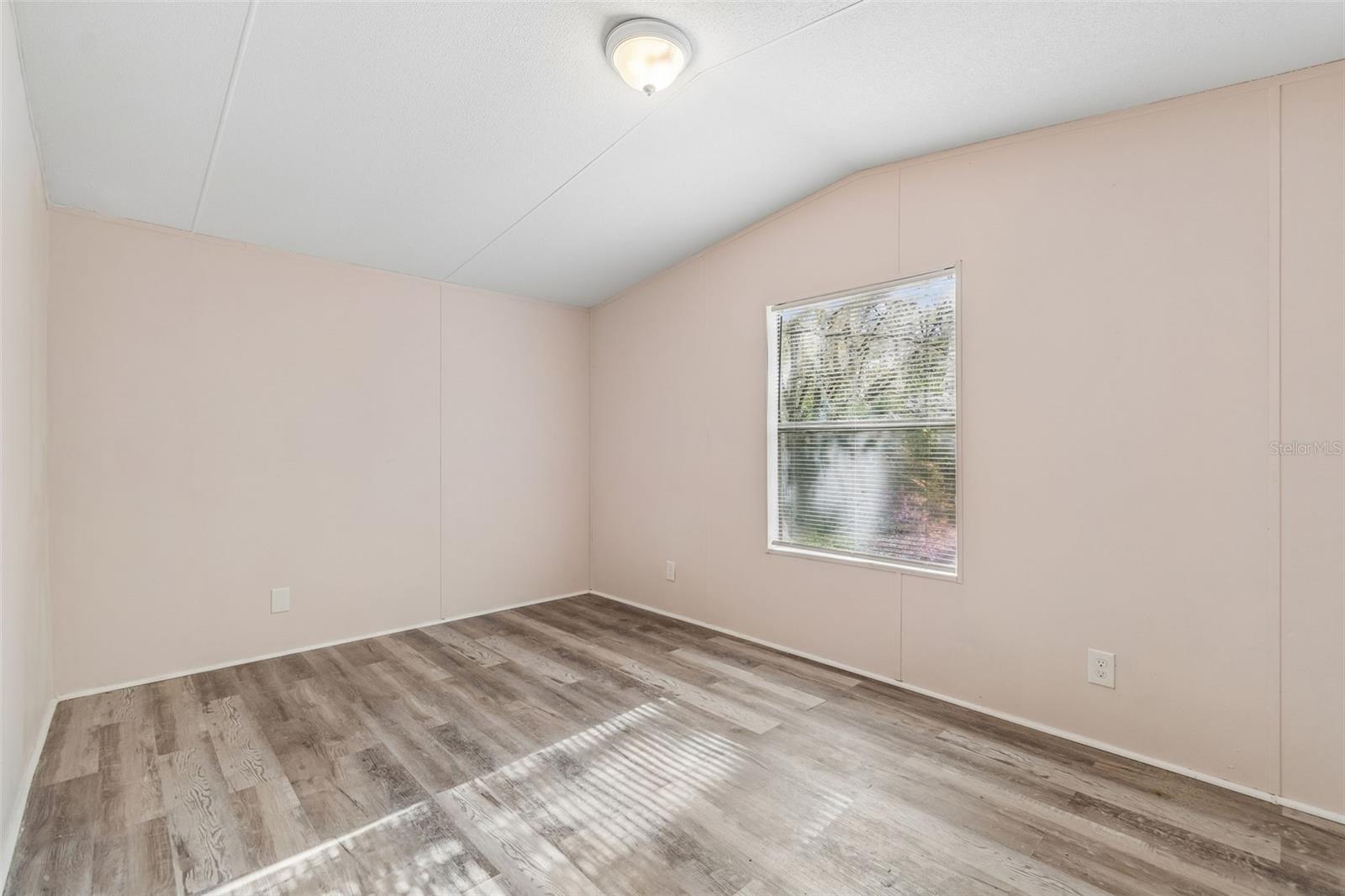 Image 15 of 26 For 5010 Ewell Road