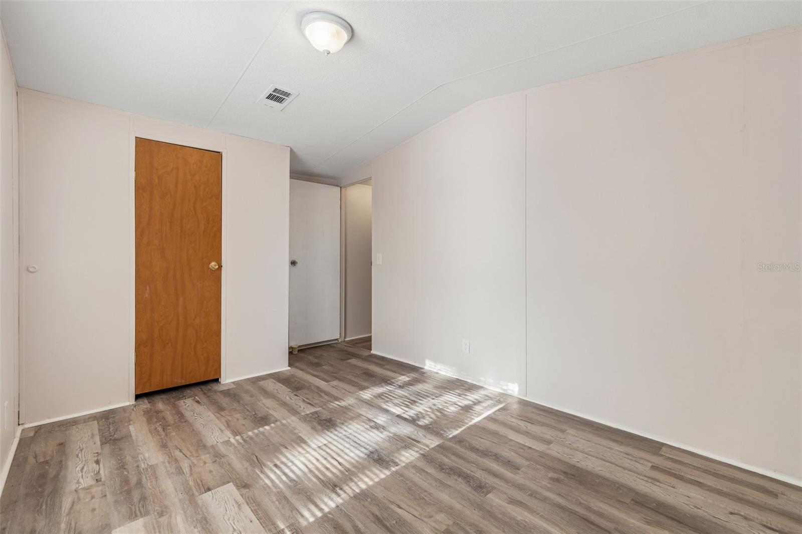 Image 16 of 26 For 5010 Ewell Road