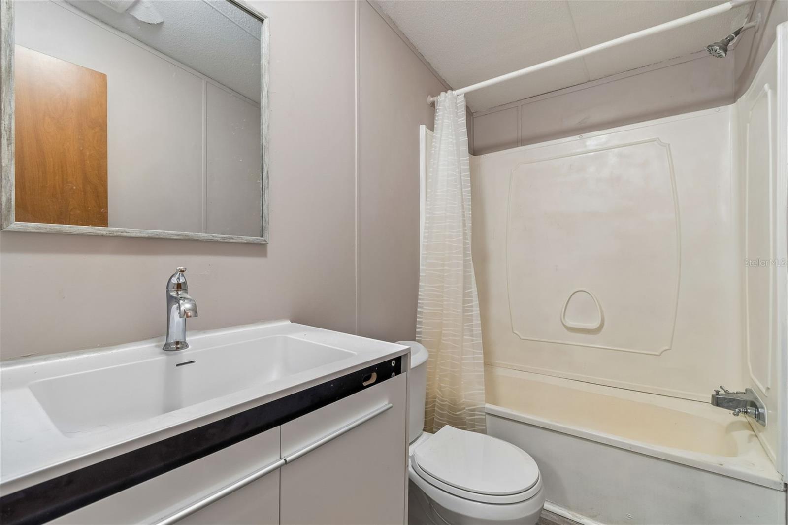 Image 18 of 26 For 5010 Ewell Road