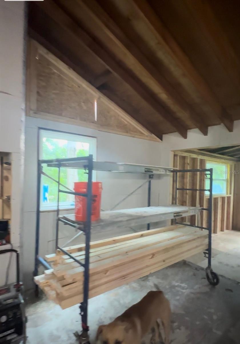 Image 5 of 17 For 35929 Valleybrook Avenue