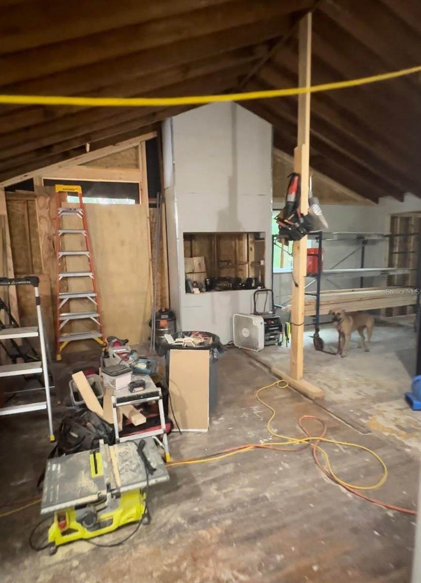 Image 8 of 17 For 35929 Valleybrook Avenue