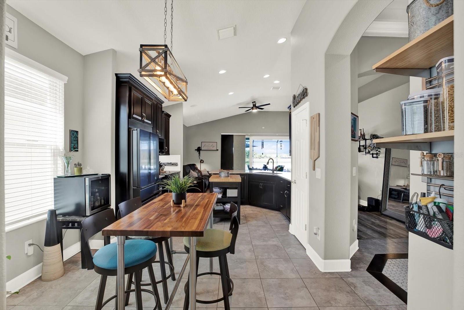 Image 11 of 61 For 7217 Blue Beech Drive