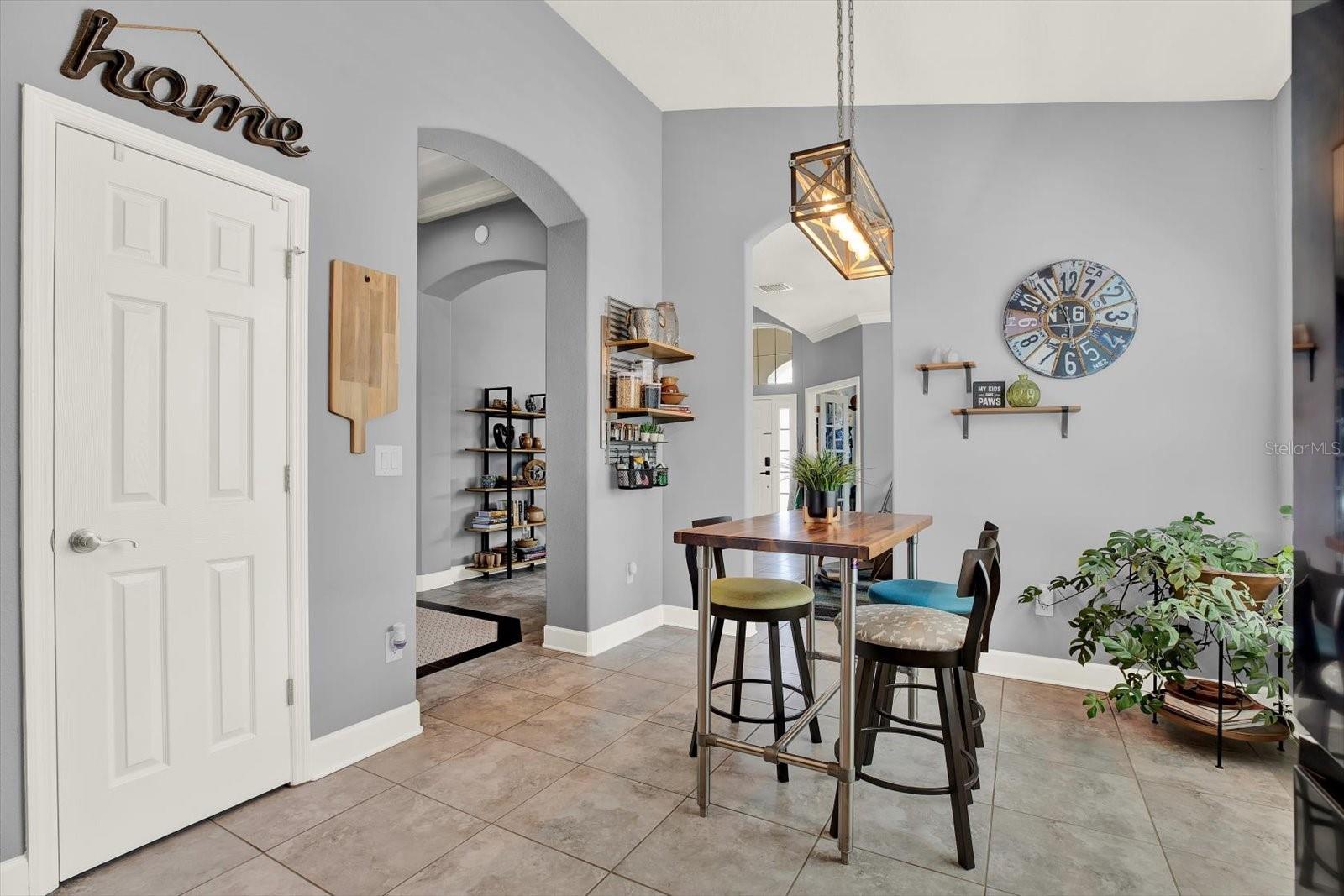 Image 12 of 61 For 7217 Blue Beech Drive