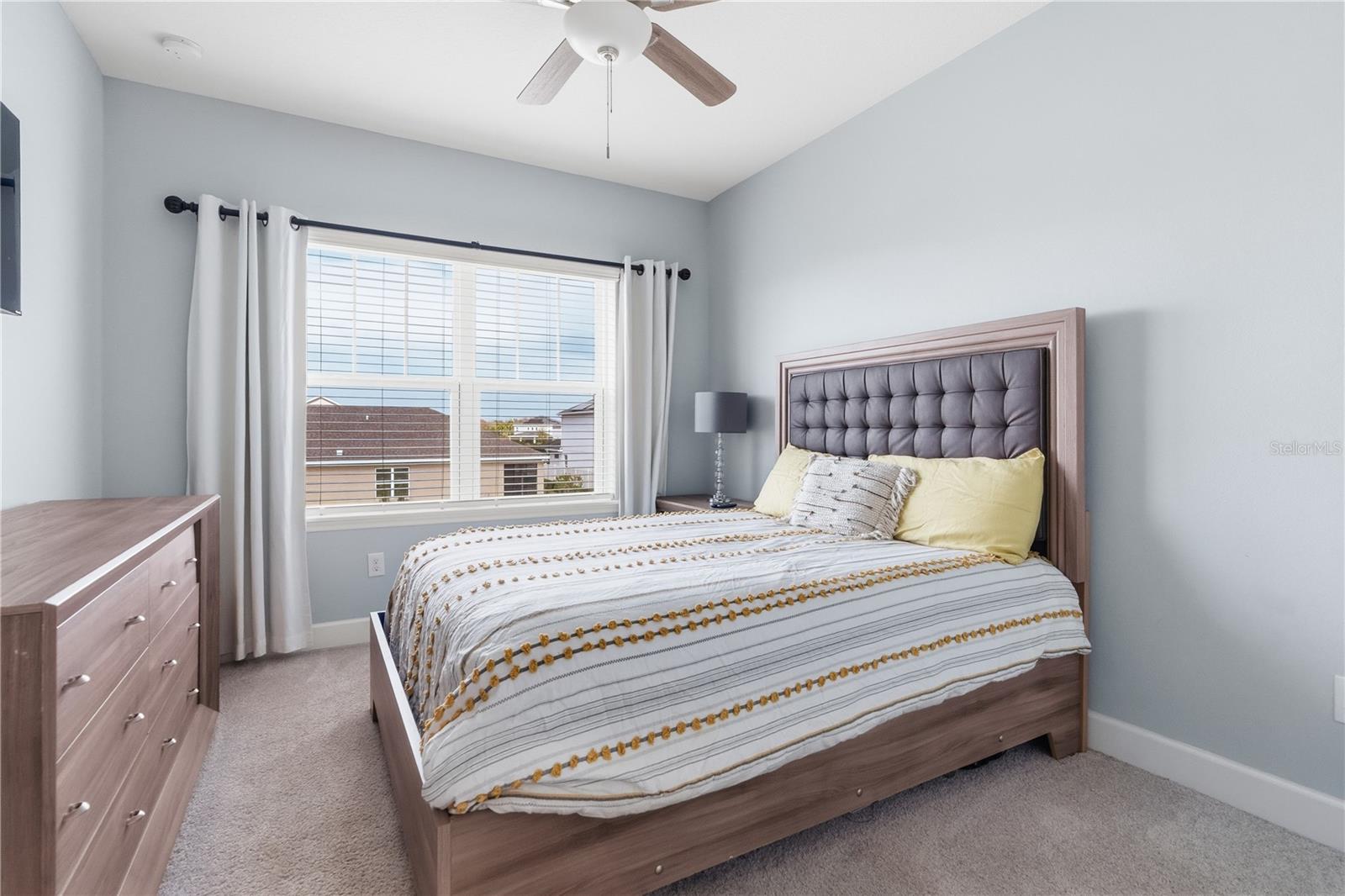 Image 23 of 44 For 4939 Los Robles Court