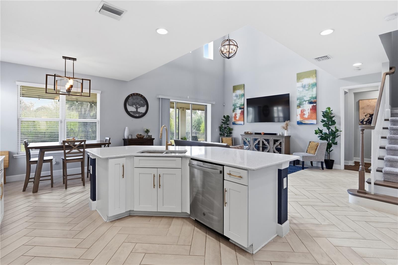 Image 8 of 44 For 4939 Los Robles Court