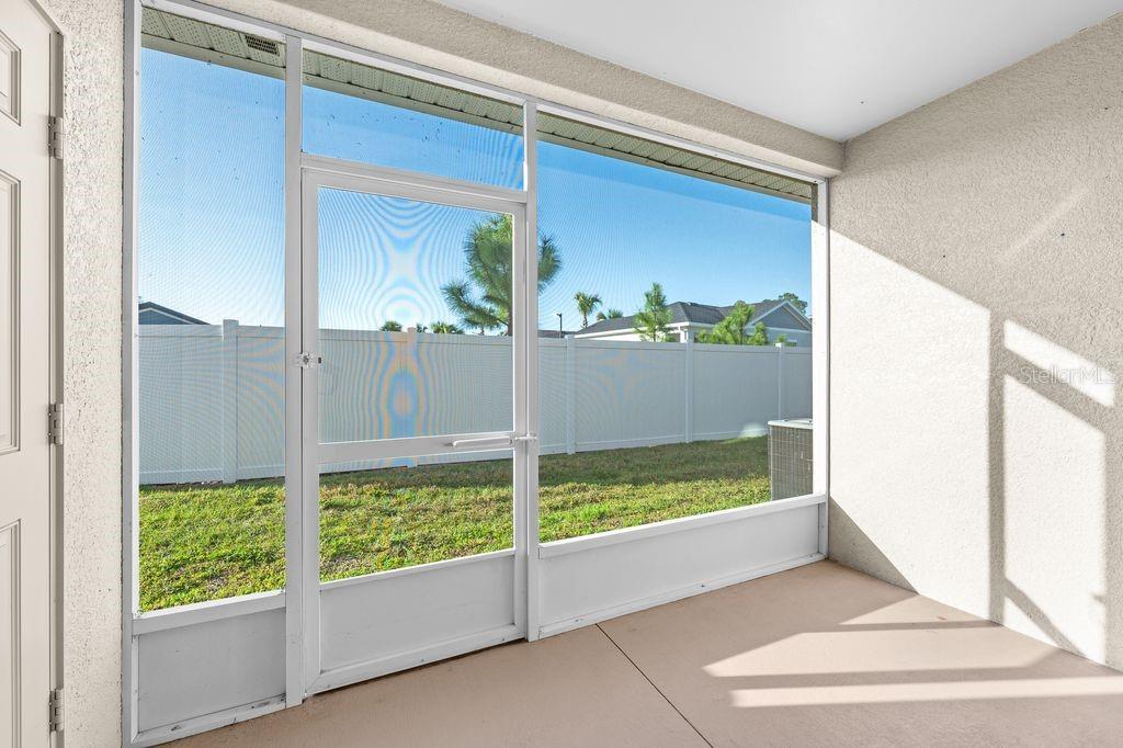 Image 20 of 30 For 16249 Swan View Circle