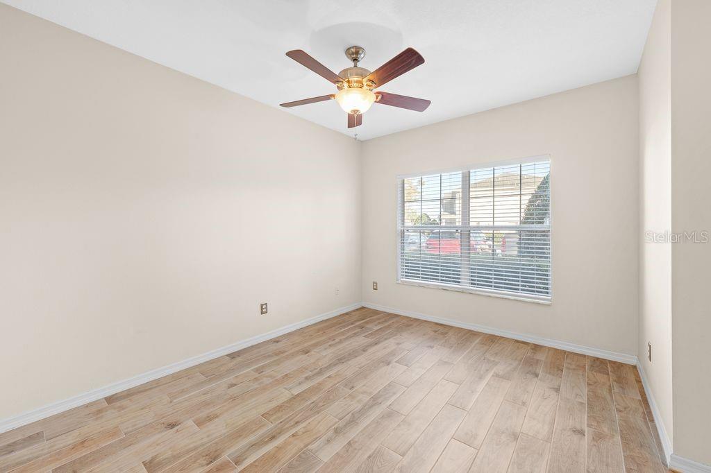 Image 3 of 30 For 16249 Swan View Circle