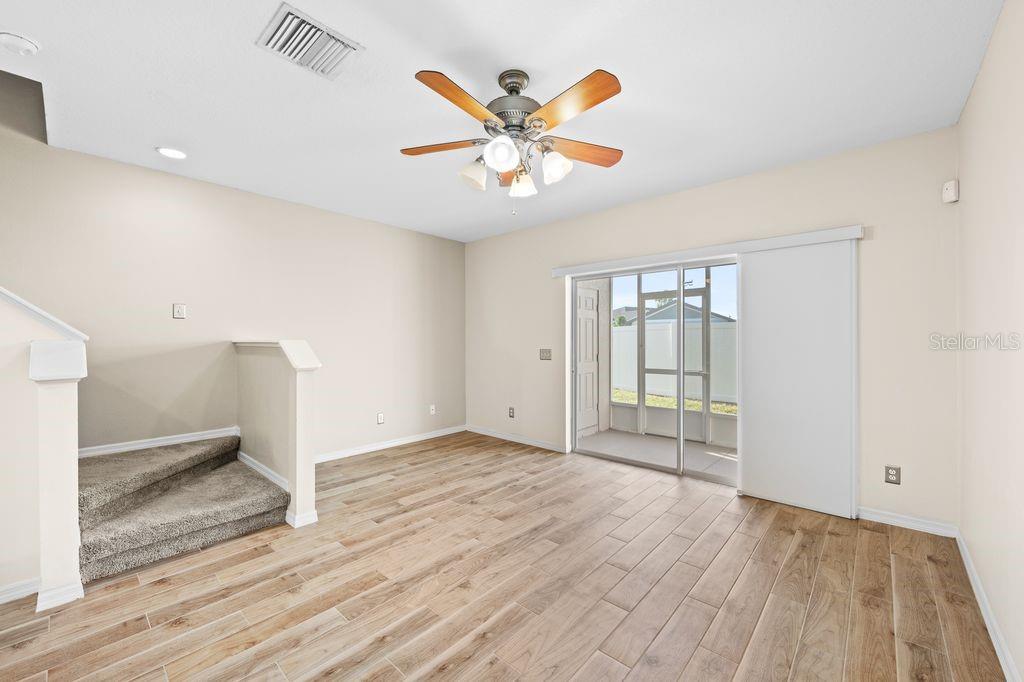 Image 8 of 30 For 16249 Swan View Circle