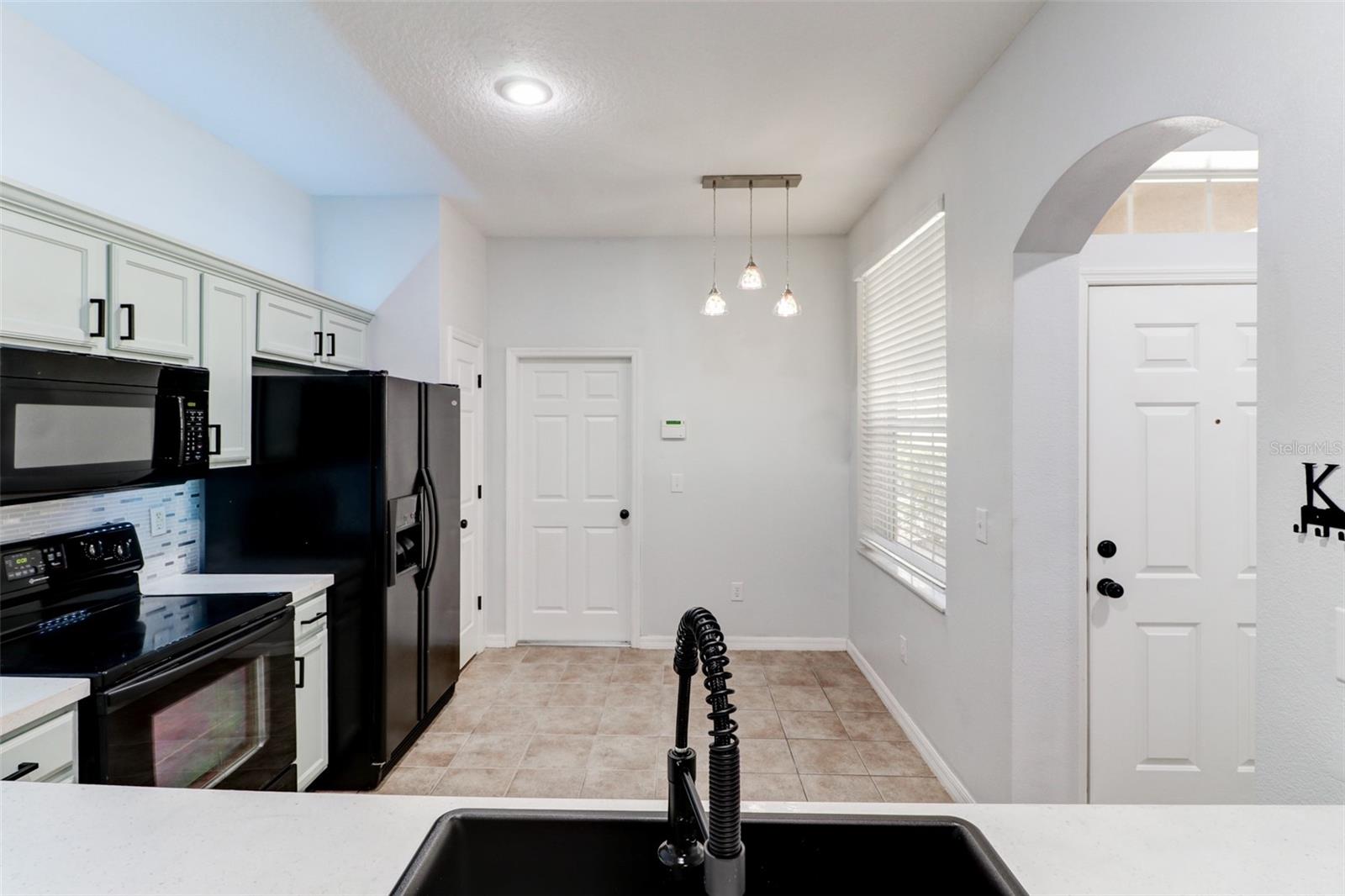 Image 12 of 38 For 6243 Duck Key Court