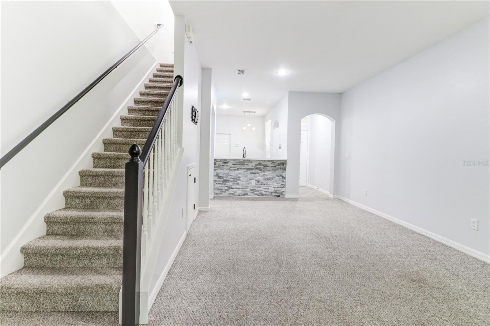 Image 6 of 38 For 6243 Duck Key Court