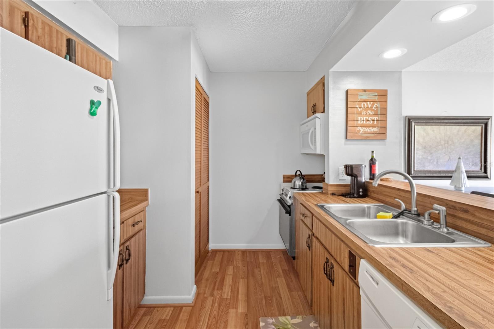 Image 10 of 25 For 29300 Bay Hollow Drive 3250