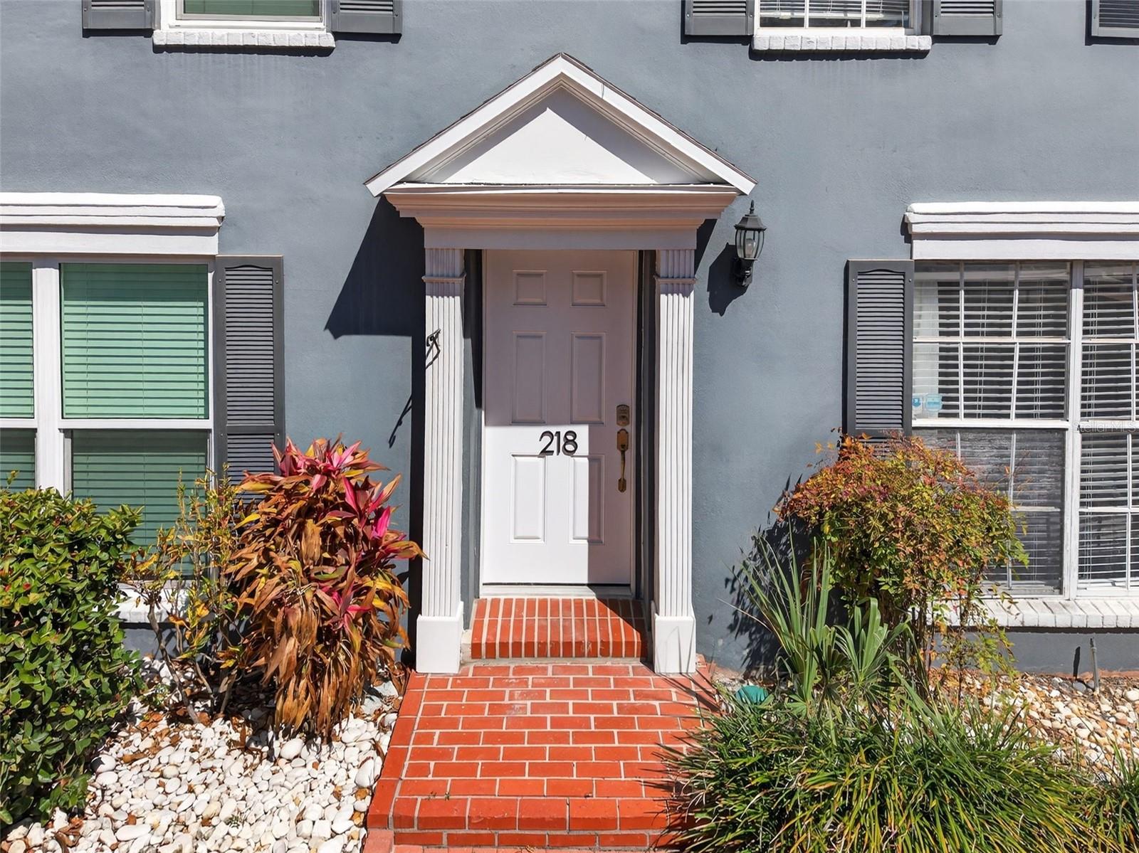 Image 2 of 47 For 218 Tampania Avenue