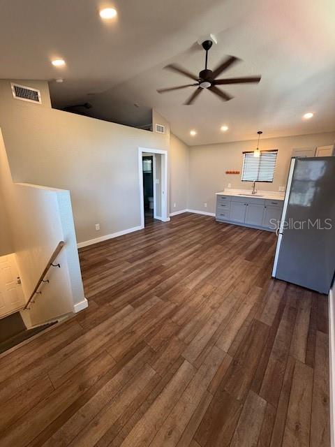 Image 17 of 23 For 2448 4th Avenue N