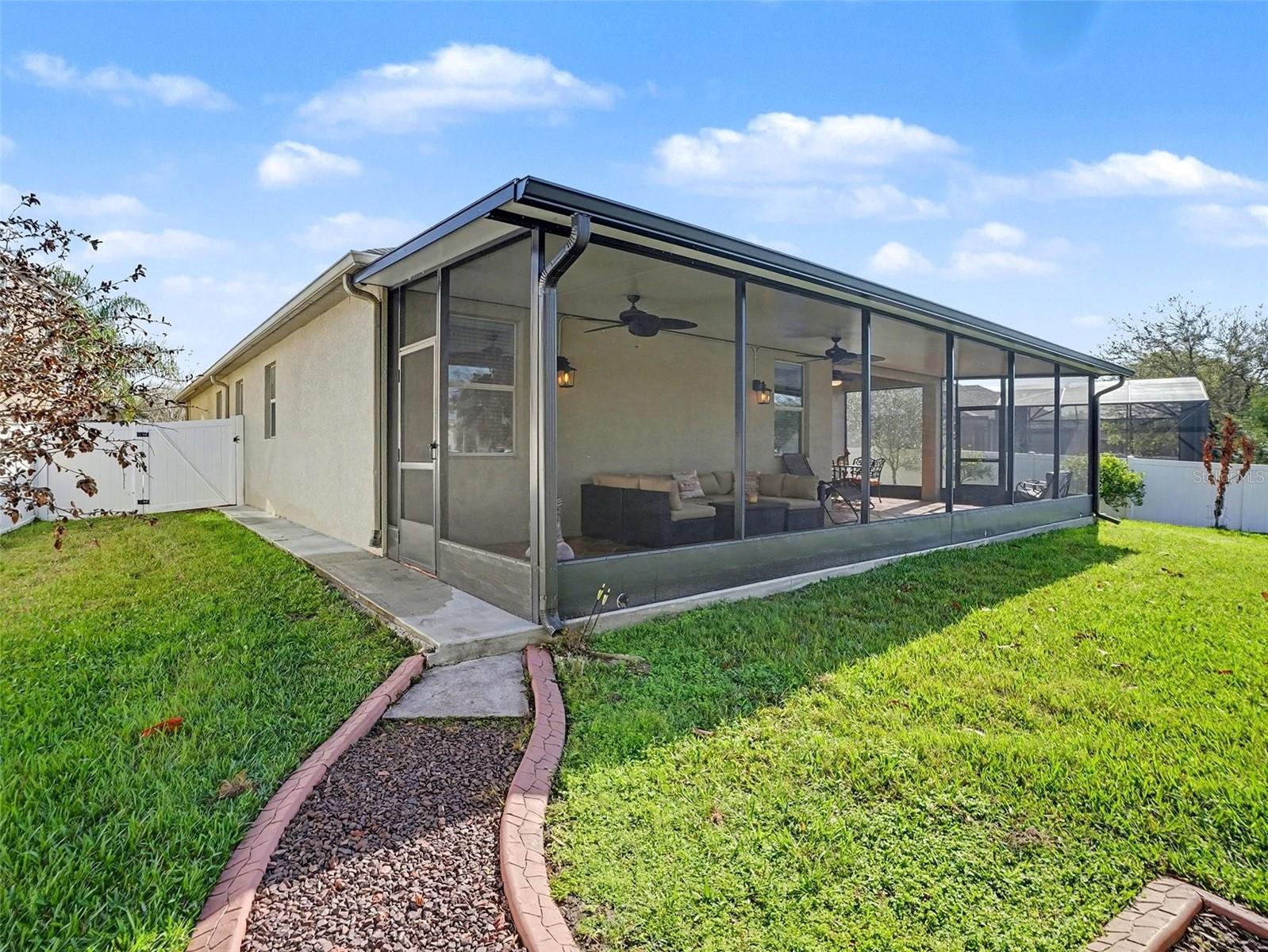 Image 38 of 50 For 924 Bella Vida Boulevard