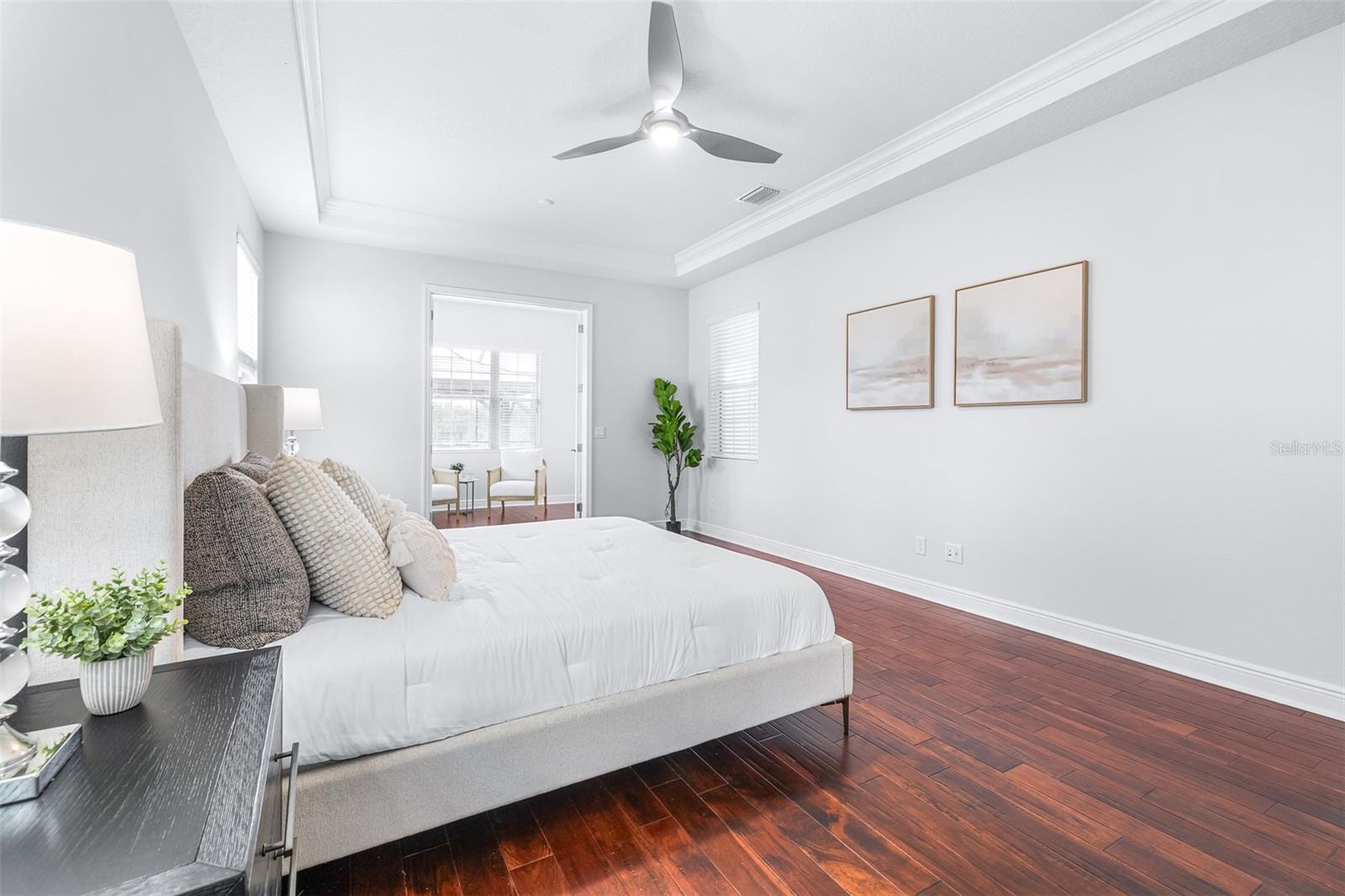 Image 39 of 91 For 32545 Silvercreek Way