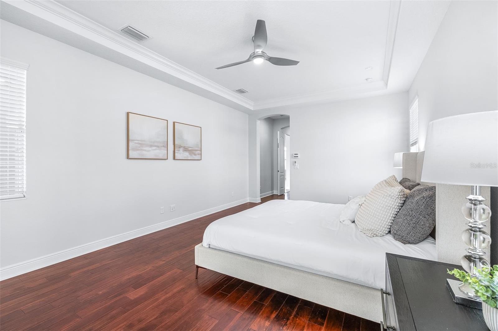 Image 41 of 91 For 32545 Silvercreek Way