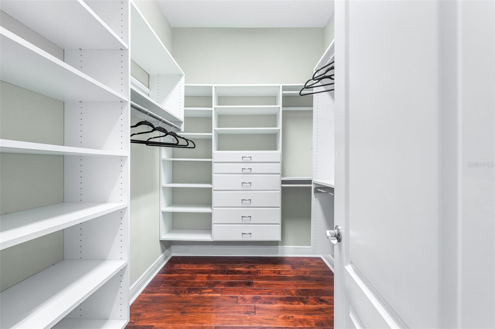 Image 52 of 91 For 32545 Silvercreek Way