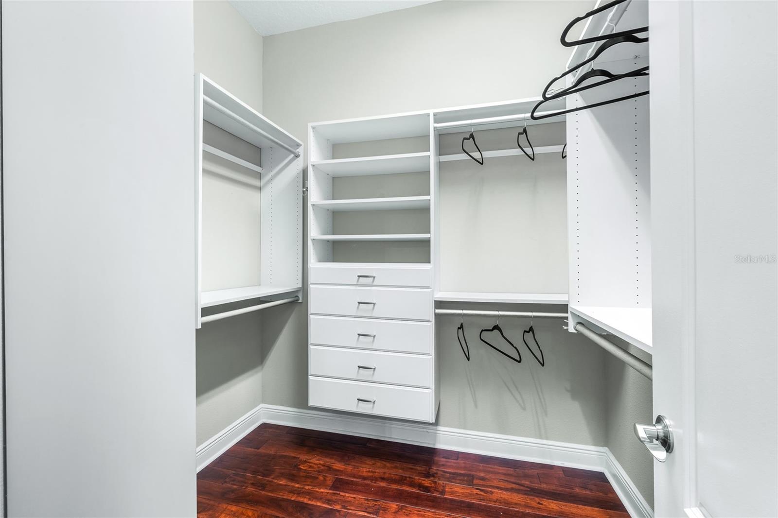 Image 54 of 91 For 32545 Silvercreek Way