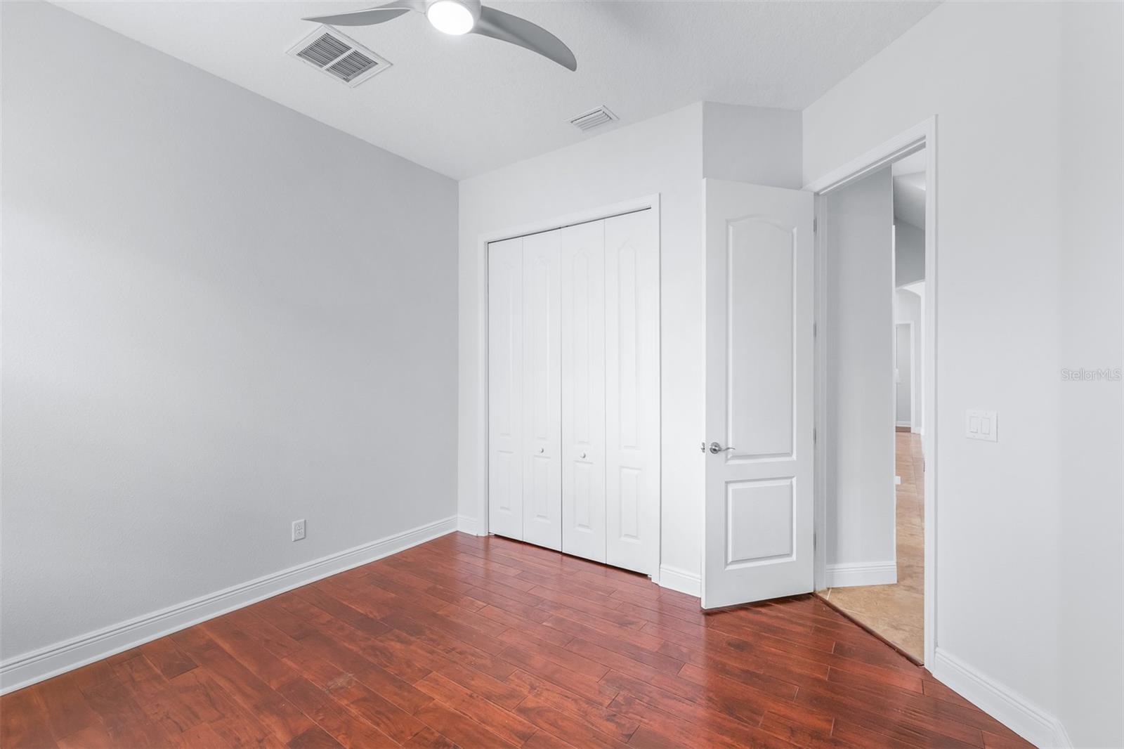 Image 56 of 91 For 32545 Silvercreek Way