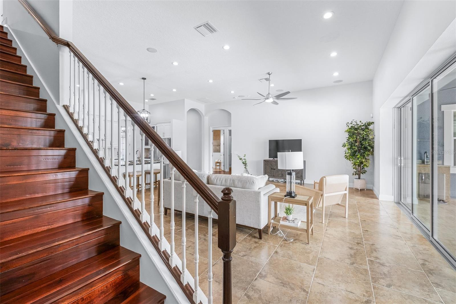 Image 63 of 91 For 32545 Silvercreek Way