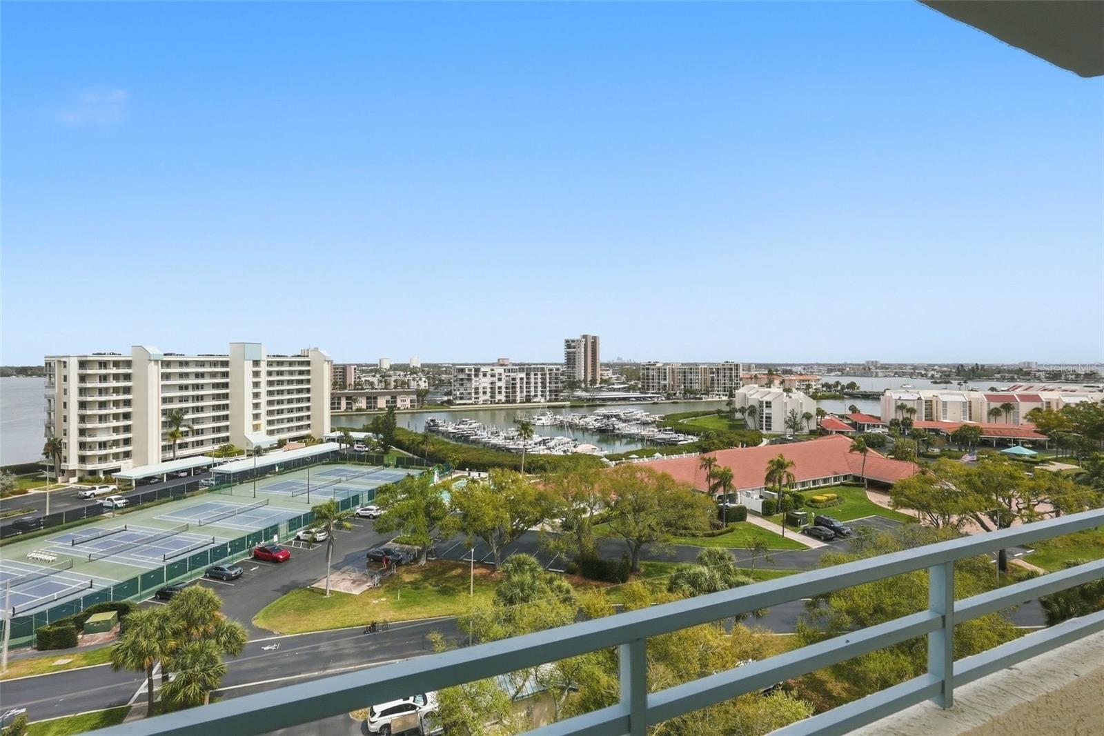 Image 25 of 50 For 7932 Sailboat Key Boulevard S 806