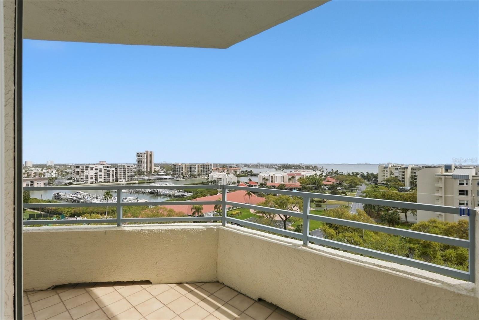 Image 27 of 50 For 7932 Sailboat Key Boulevard S 806