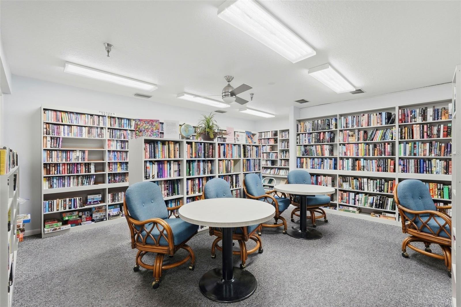 Image 36 of 50 For 7932 Sailboat Key Boulevard S 806