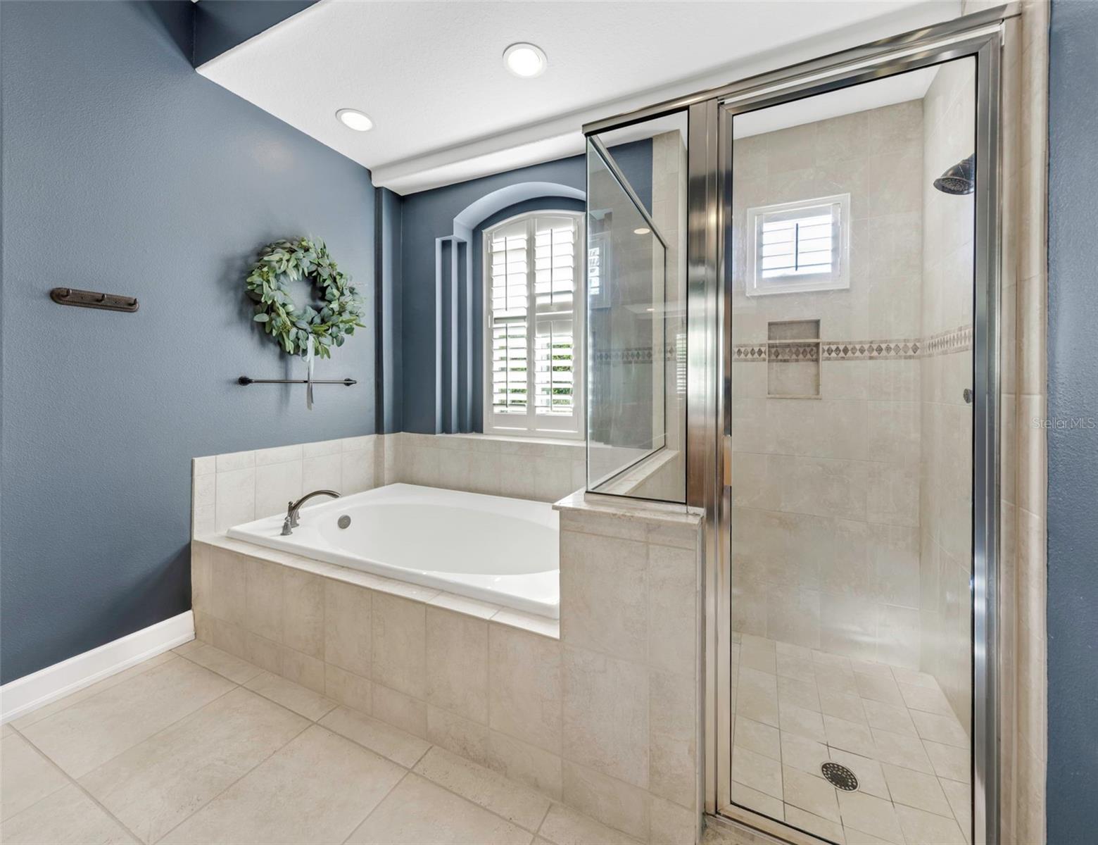 Image 27 of 73 For 3687 Janus Way