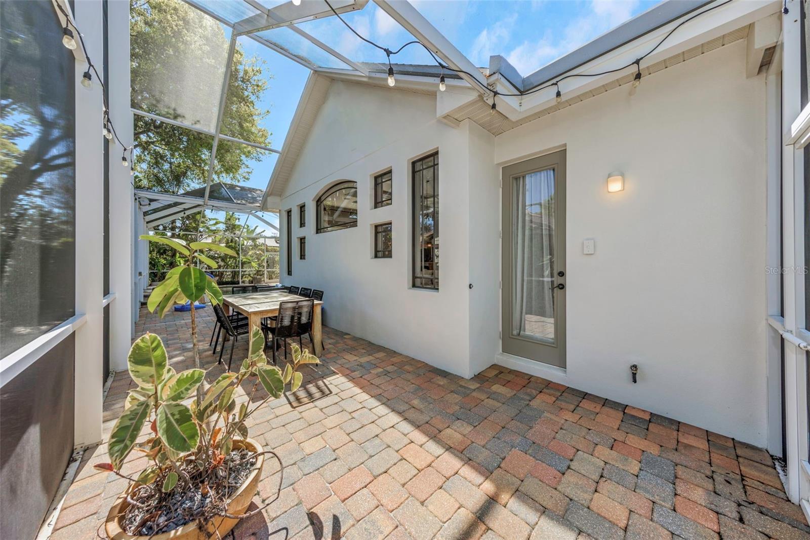 Image 36 of 73 For 3687 Janus Way