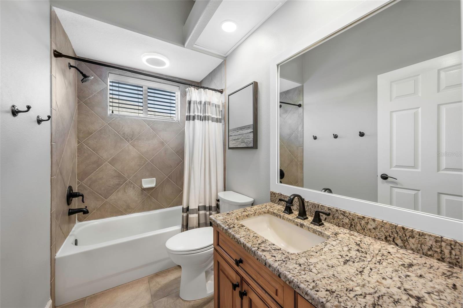 Image 48 of 73 For 3687 Janus Way