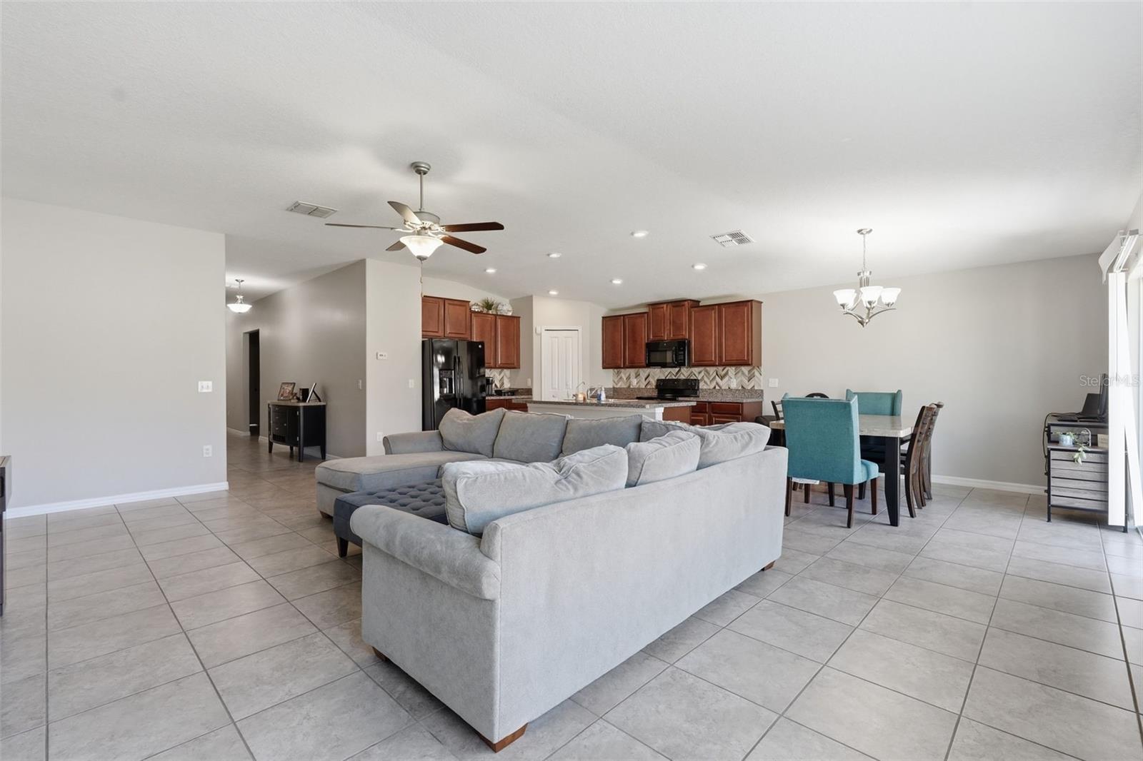 Image 18 of 38 For 16902 Peaceful Valley Drive