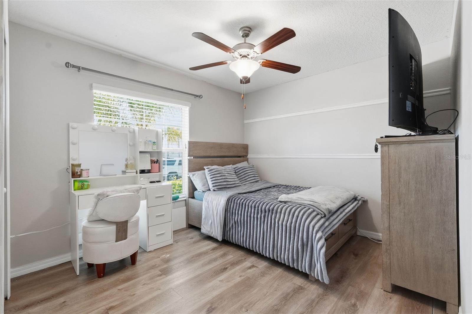 Image 31 of 38 For 16902 Peaceful Valley Drive