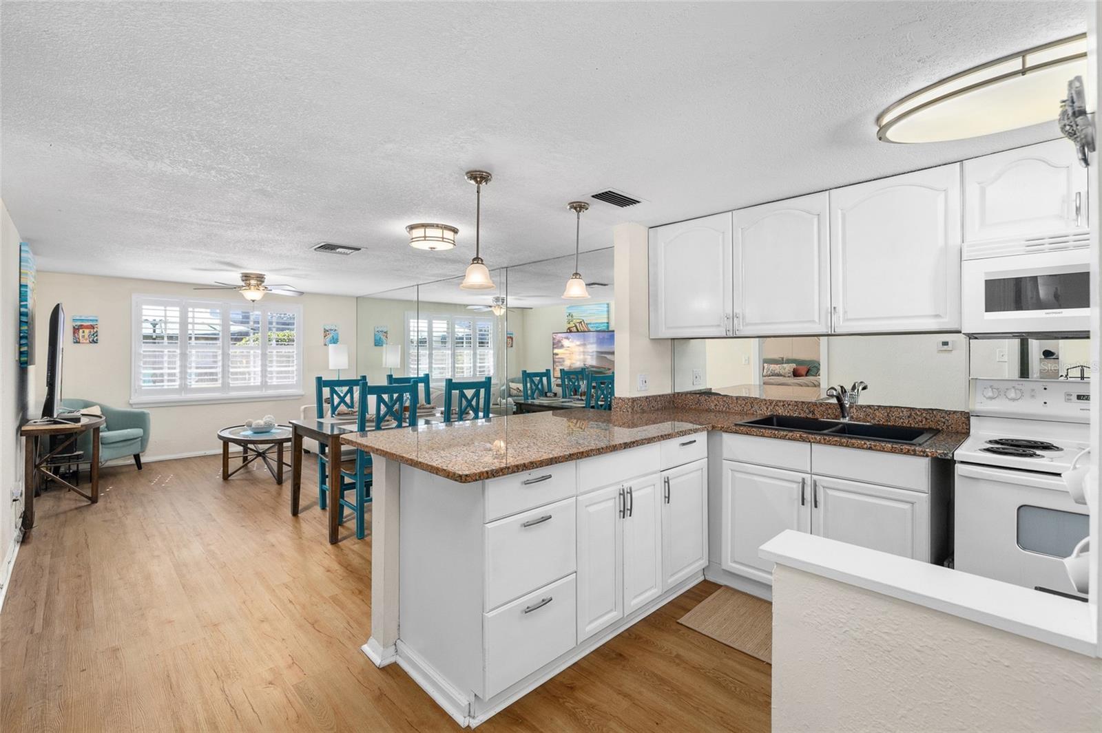 Image 5 of 31 For 3444 Trophy Boulevard