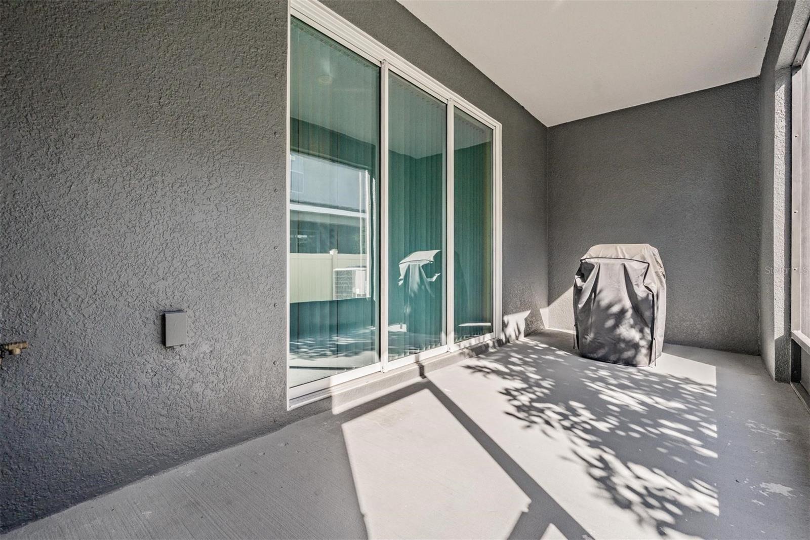 Image 25 of 40 For 2914 Suncoast Blend Drive