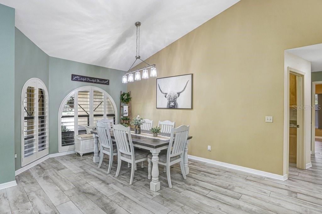 Image 30 of 63 For 504 Triple Crown Court