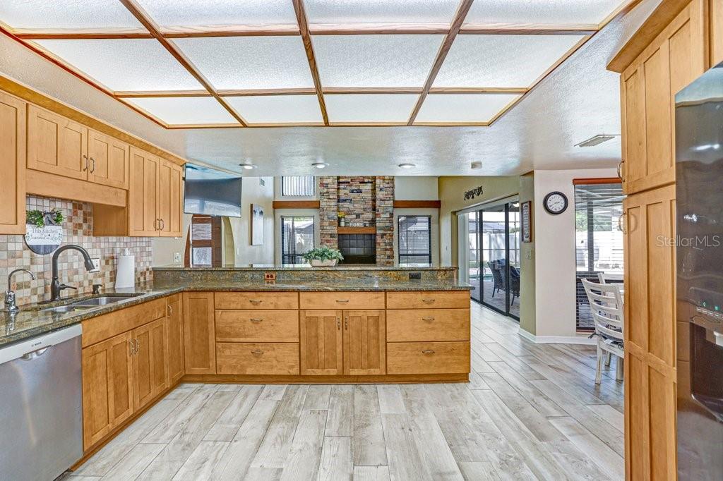 Image 32 of 63 For 504 Triple Crown Court