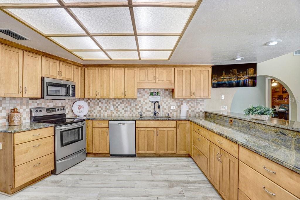 Image 5 of 63 For 504 Triple Crown Court