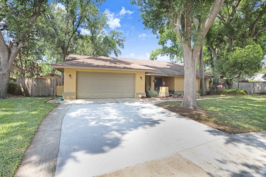 Image 55 of 63 For 504 Triple Crown Court