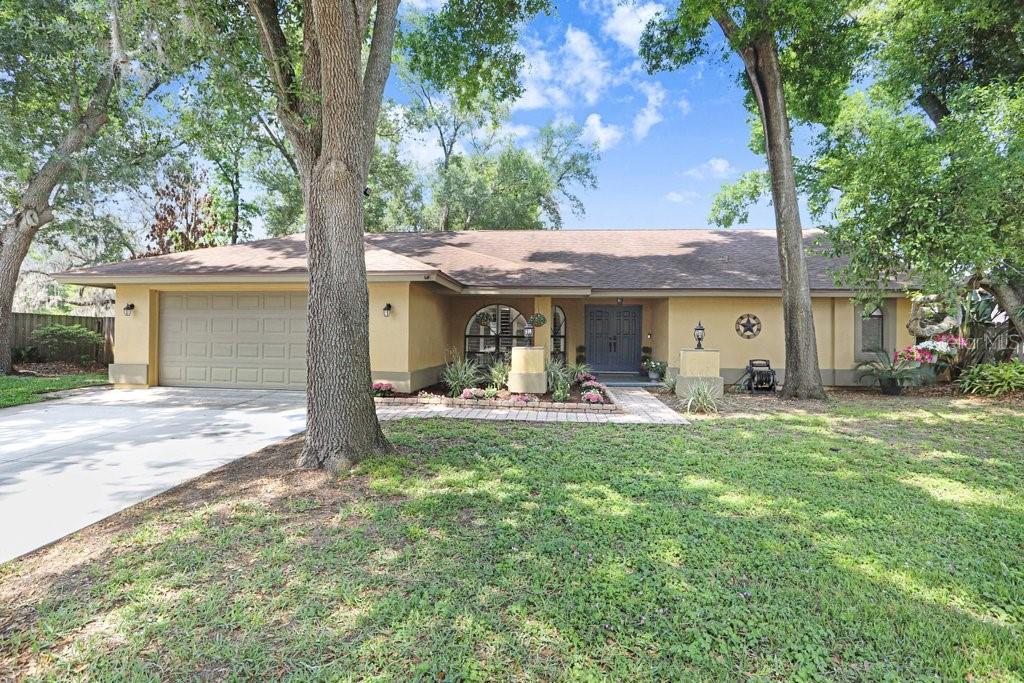 Image 56 of 63 For 504 Triple Crown Court