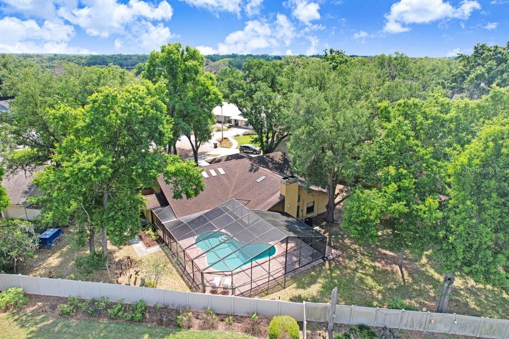 Image 8 of 63 For 504 Triple Crown Court