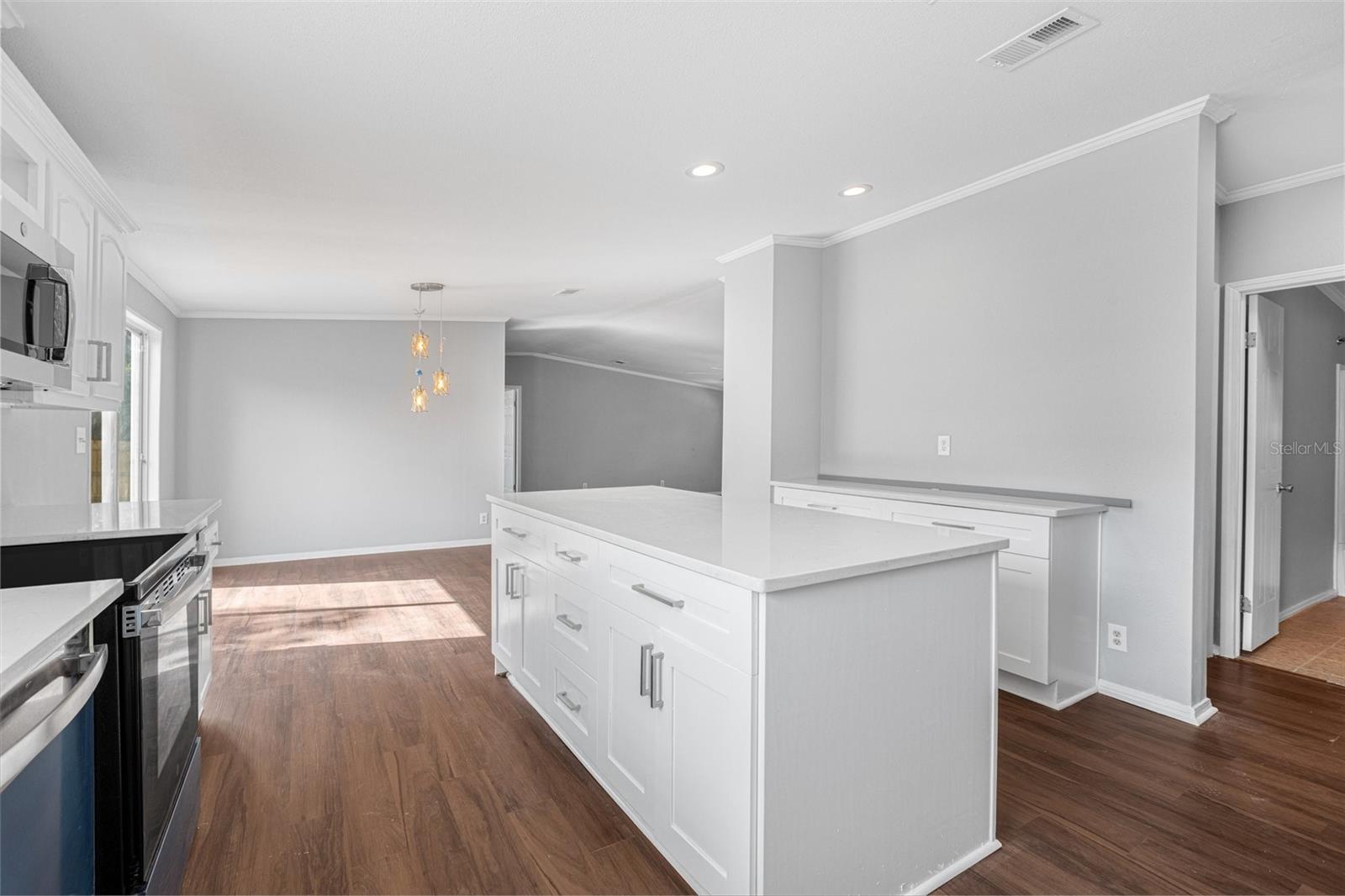 Image 9 of 22 For 7706 23rd Street