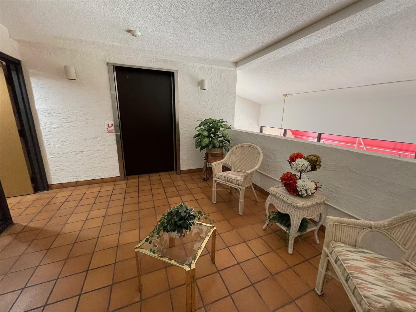 Image 3 of 26 For 2591 Countryside Boulevard 5203