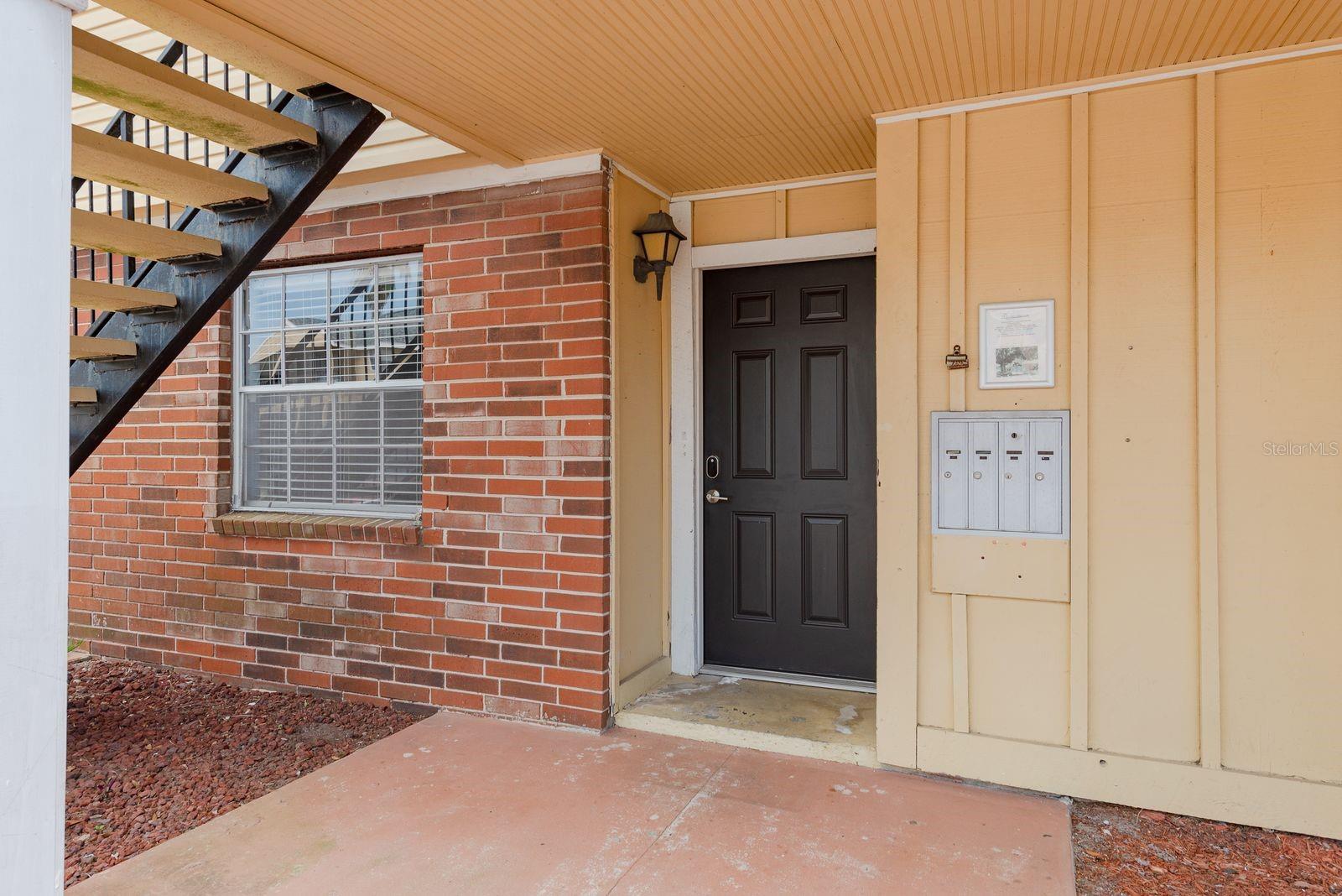 Image 11 of 39 For 200 Country Club Drive 701