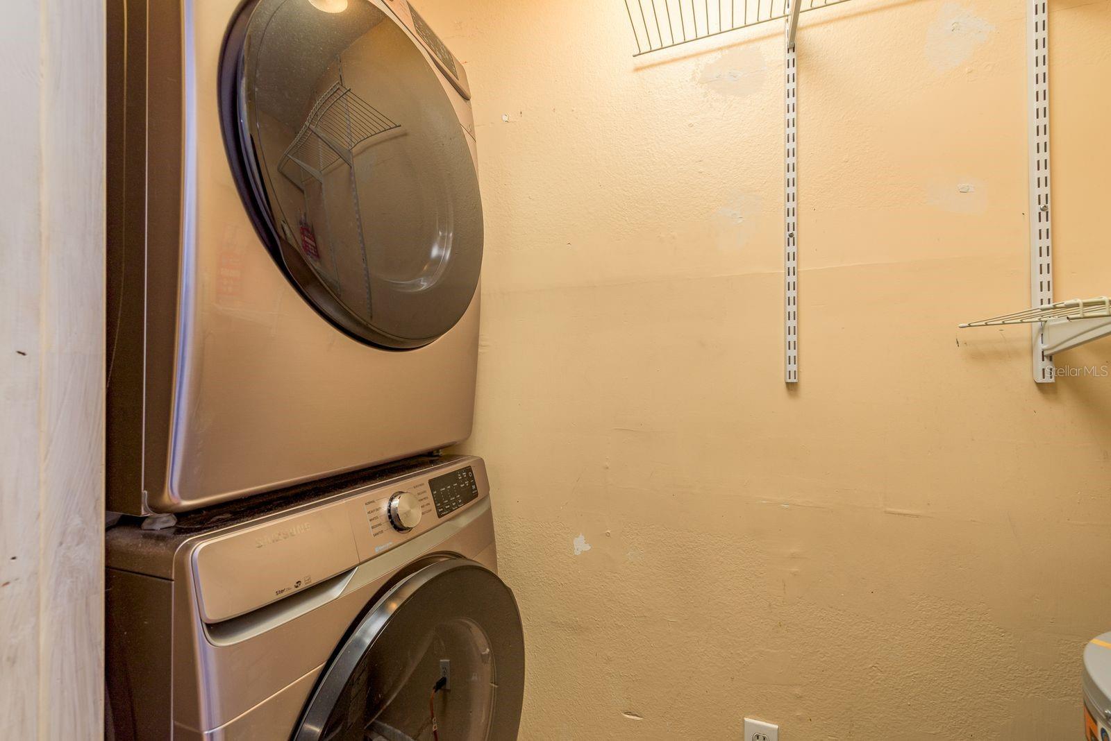 Image 23 of 39 For 200 Country Club Drive 701