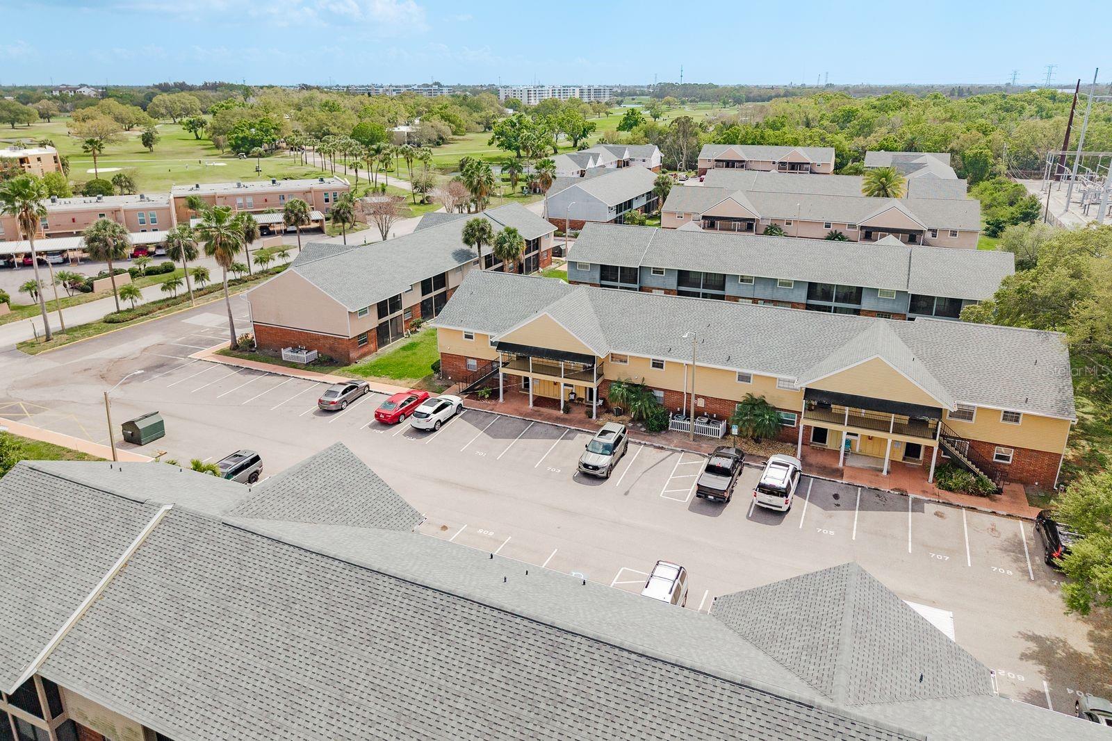 Image 33 of 39 For 200 Country Club Drive 701