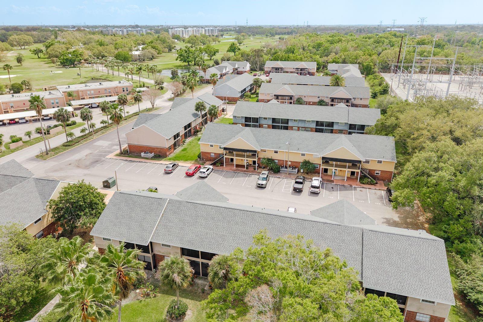 Image 34 of 39 For 200 Country Club Drive 701