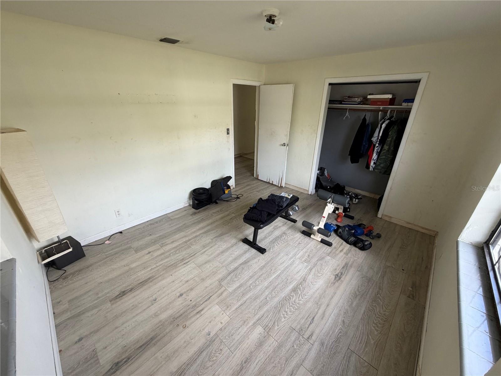 Image 10 of 26 For 3750 4th Court