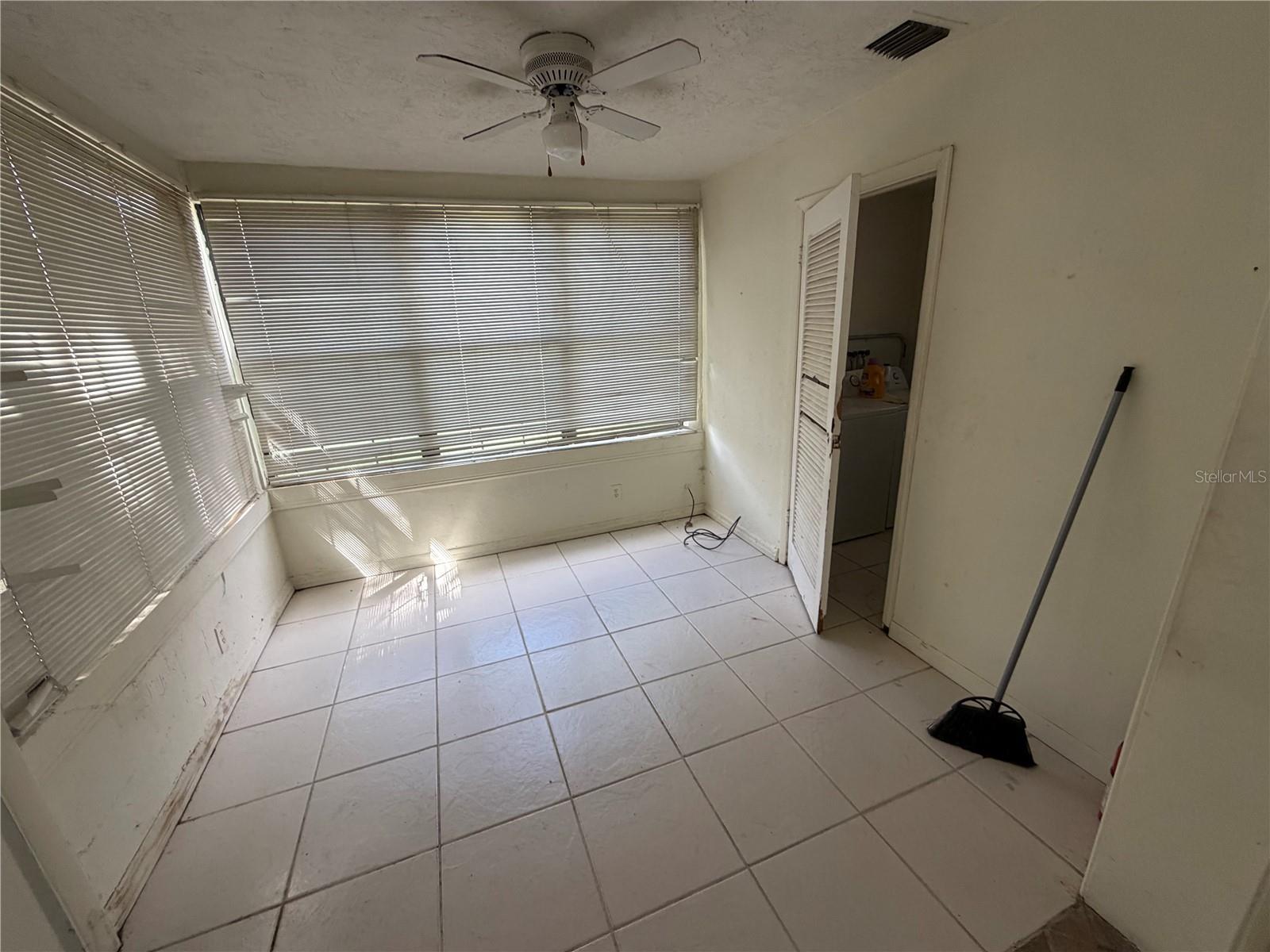 Image 14 of 26 For 3750 4th Court