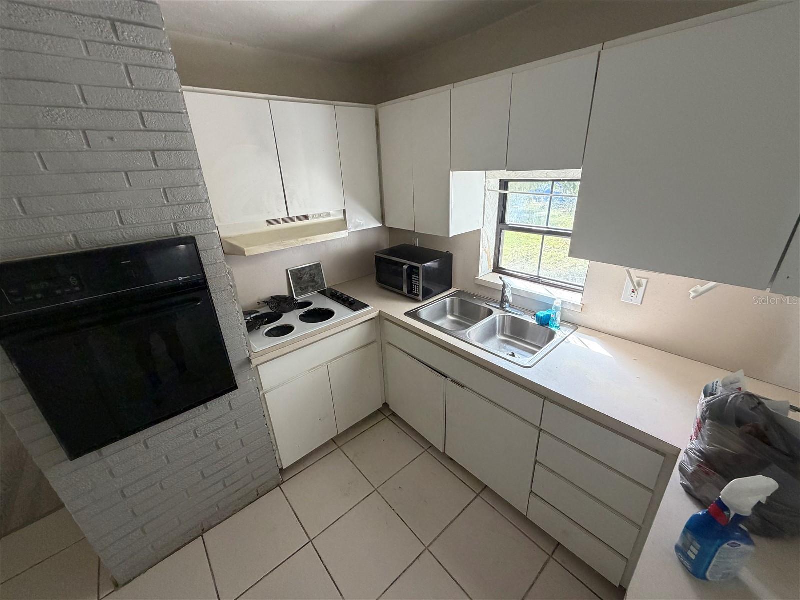 Image 8 of 26 For 3750 4th Court