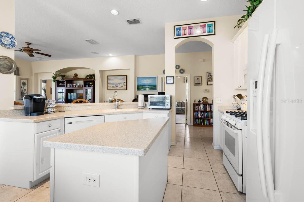 Image 13 of 35 For 1103 Jasmine Creek Court